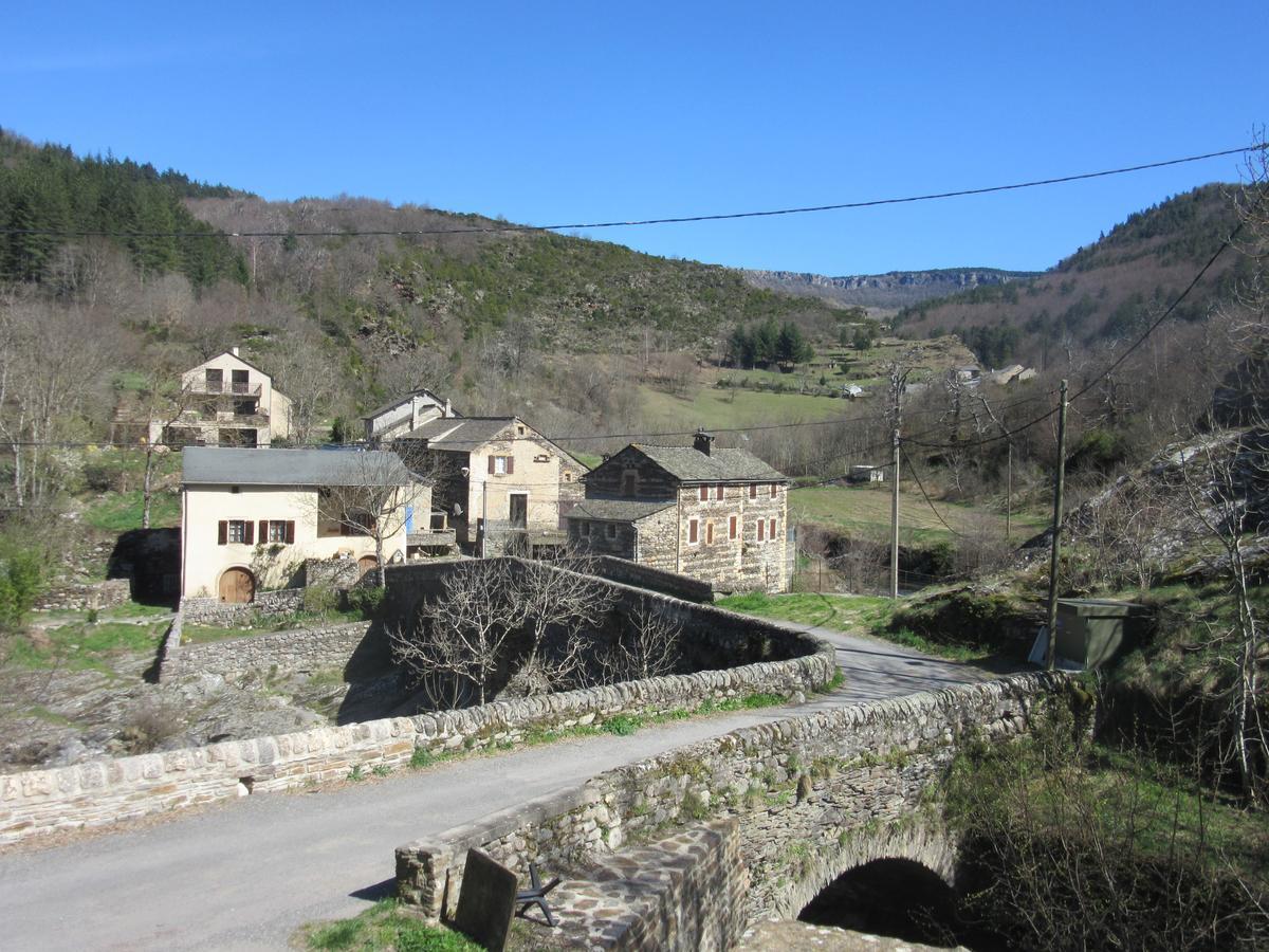 Auberge du Tarnon Les Vanels Bagian luar foto