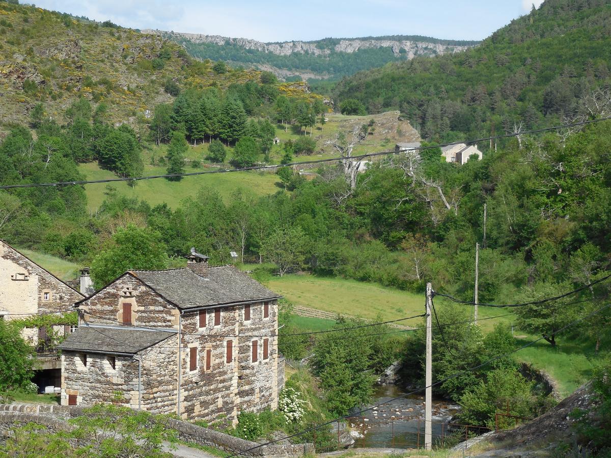 Auberge du Tarnon Les Vanels Bagian luar foto