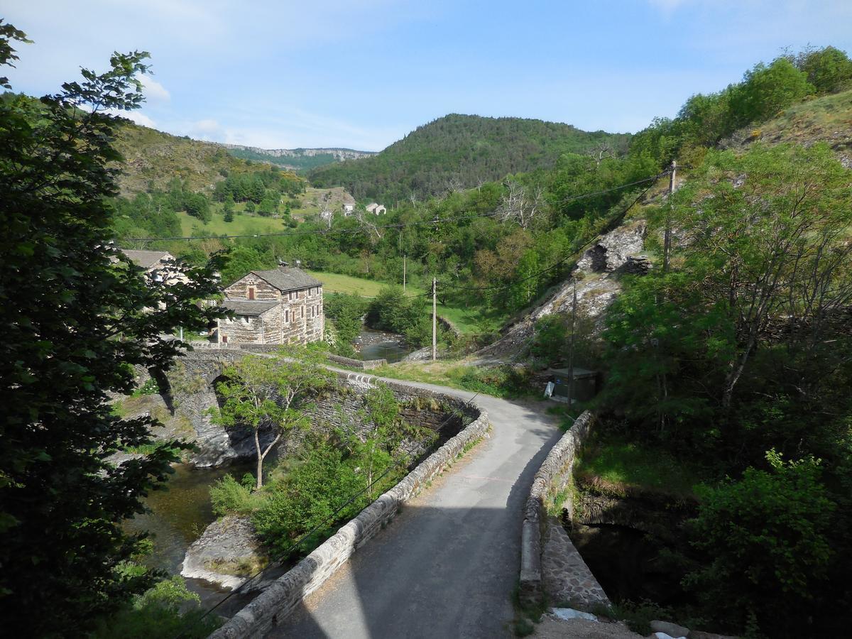 Auberge du Tarnon Les Vanels Bagian luar foto